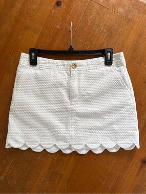 Lilly Pulitzer White Scalloped-Hem Mini Skirt